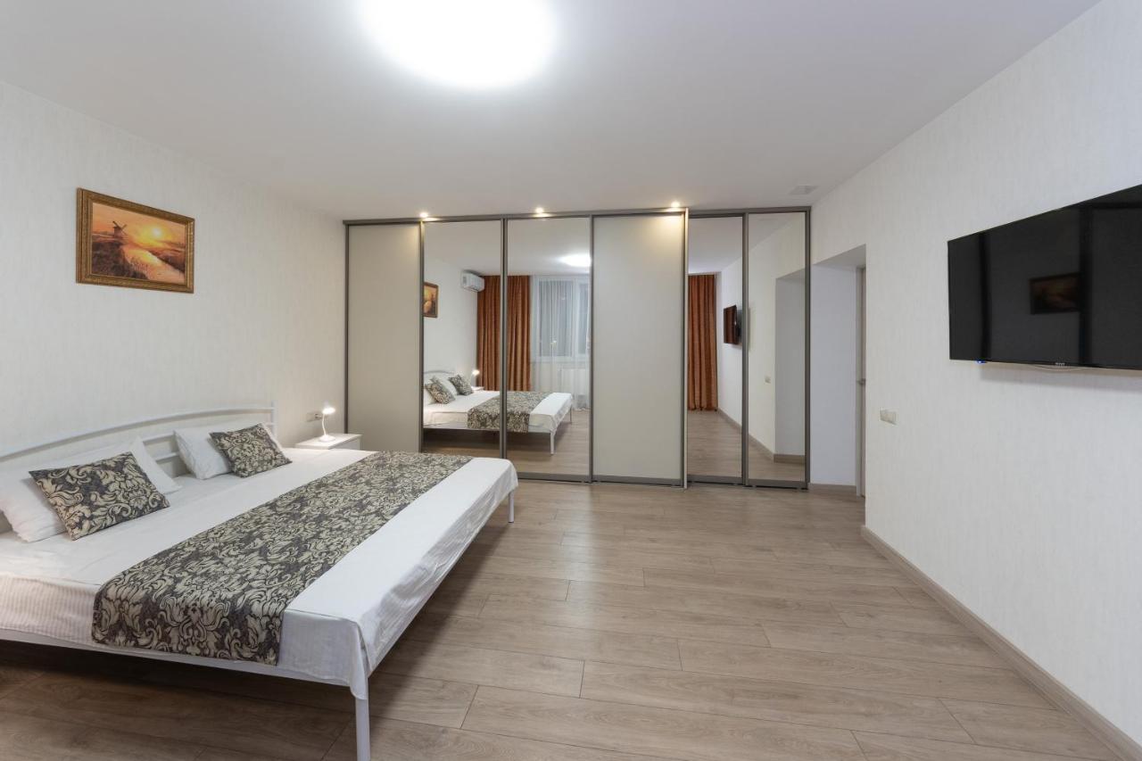 Apartments Riviera,20 Минут От Центра Kiev Eksteriør billede