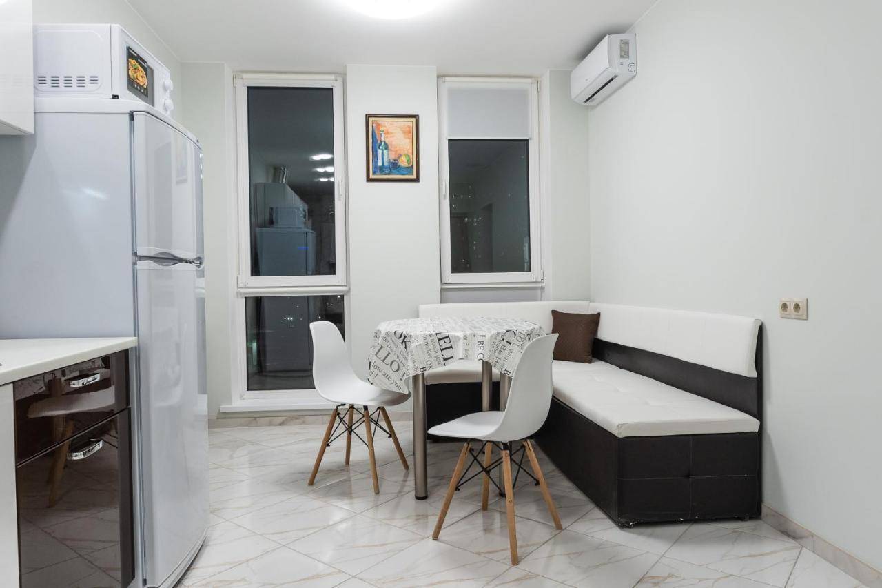 Apartments Riviera,20 Минут От Центра Kiev Eksteriør billede