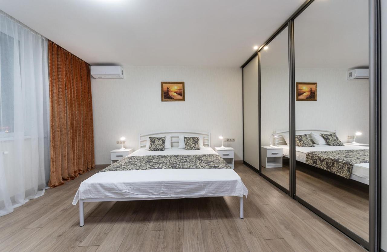 Apartments Riviera,20 Минут От Центра Kiev Eksteriør billede